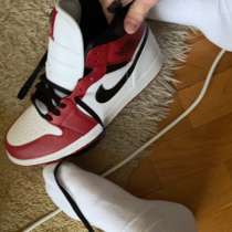 Продам jordan 1 mid CHIKAGO WHITE HELL, в Москве