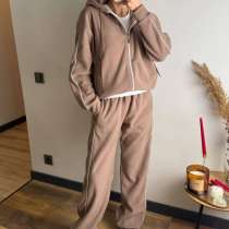 Флисовый костюм женский 46-48 новый, в Москве