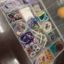 Браслеты из бисера брелки из смолы, в Белореченске