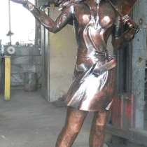 Скульптура из металла"Девушка с зонтиком", в Краснодаре