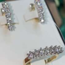 Золотой комплект с бриллиантами, в Москве
