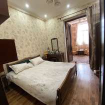 Ул. Алишера Навои, Дворец кино, панорамный. 3 комнаты 120 м, в г.Ташкент