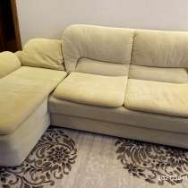 Продам угловой диван, в Красноярске