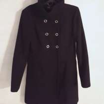 Пальто, черного цвета, размер 42-44 (EUR 36), рост 165 см, в Кемерове