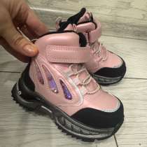 Ботинки зимние на девочку новые, в Новосибирске