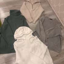 Толстовки и свитера, в Калининграде