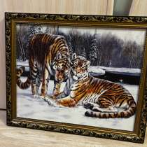 Картина с тиграми на снегу, в Магнитогорске