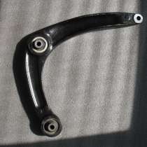 Рычаг передний левый Ситроен С4 Пикассо, в Москве