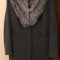 Пальто с мехом lusio, в Санкт-Петербурге