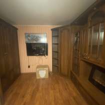 Уютная и вместительная мебель для гостиной, в Москве