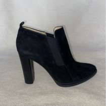 Ботильоны Calvin Klein натуральная замша 38, в Москве