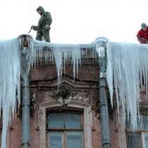 Уборка снега с крыш и площадок, в Рязани