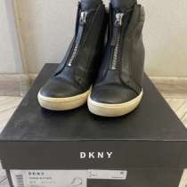 Кеды Dkny, в Москве