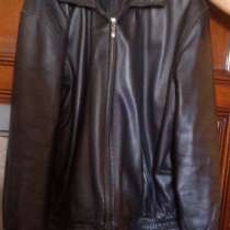 Куртка кожаная черная. Б/У размер 54-56, в Москве