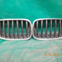 Решетка радиатора BMW X5 E70 б. у, в Москве