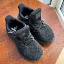 Кроссовки adidas детские, в Краснодаре