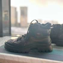 Обувь, в Москве