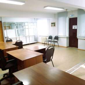 Нежилое помещение, пр. Женис, Центр города, 60кв. м. Продам, в г.Астана