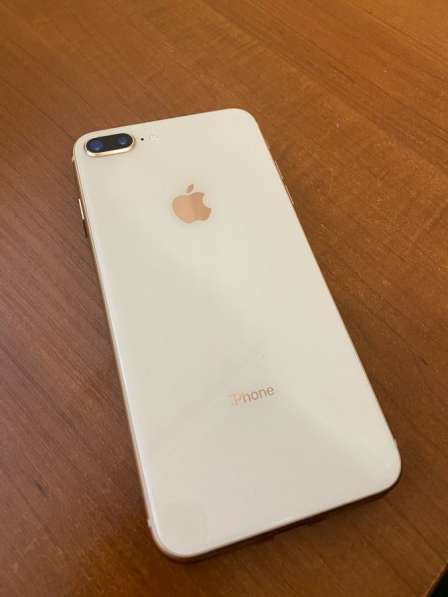 Продаю iPhone 8+ (64gb) в отличном состоянии