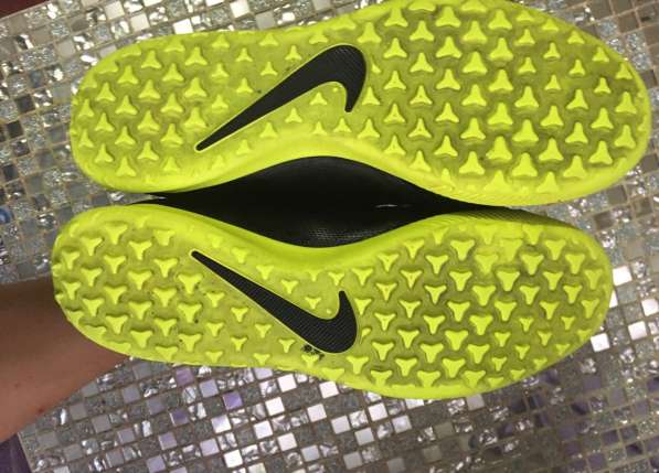 Футзалки Nike 42 размер в Матвеевом Кургане
