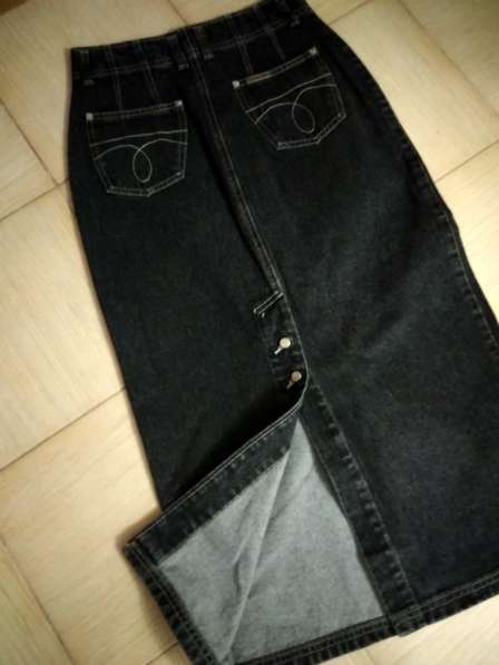 Новая джинсовая юбка на пуговицах серого цвета 26 размера в Пятигорске фото 10