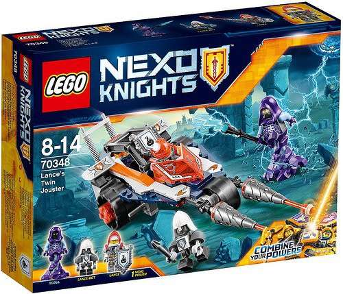 NEXO LEGO Knights Fighting