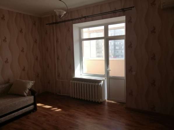 1-к квартира, 47 м², 2/9 эт в Таганроге