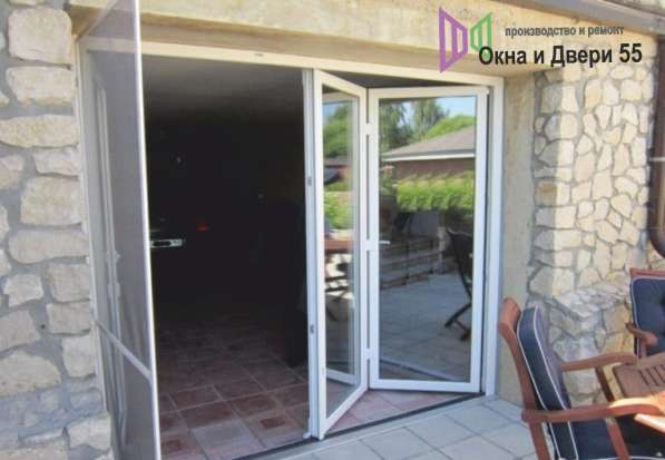 Монтаж пластиковых дверей в Омске