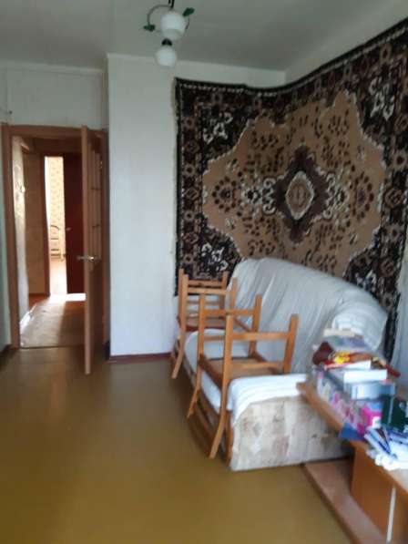 Продам 3-х комнатную квартиру в Армянске