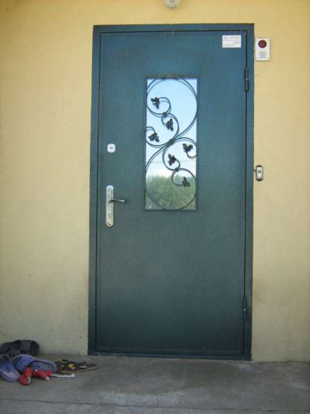 Входные металлические двери,ворота, заборы и кованые решотки в Уфе фото 10