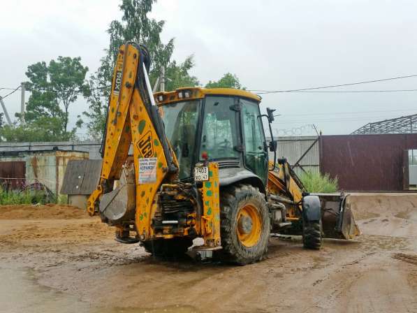 Экскаватор-погрузчик JCB 3CX б/у в Санкт-Петербурге фото 4