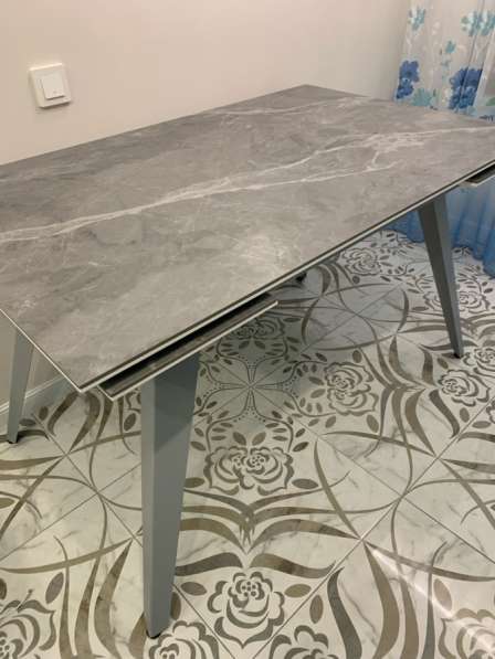 Продам стол обеденный в Калининграде