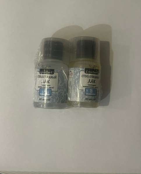 Стекловидный лак (эпоксидная синтетическая смола)