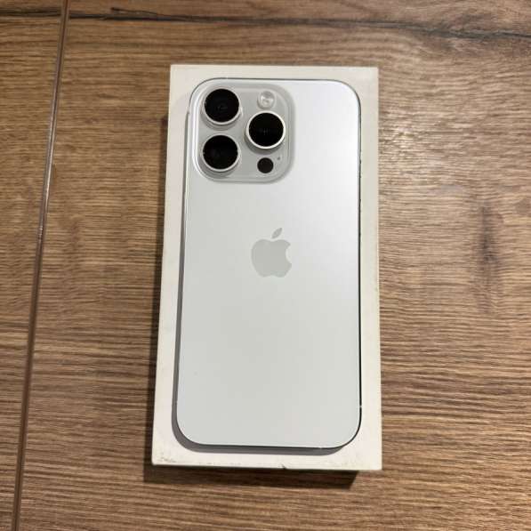 Айфон 15 про в Новомосковске