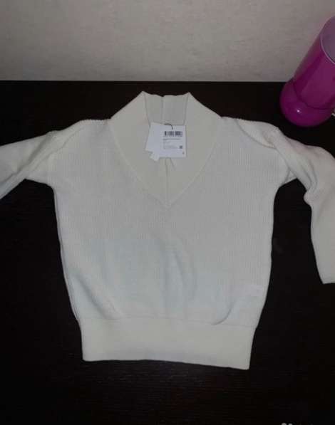 Джемпер белый в Москве фото 3