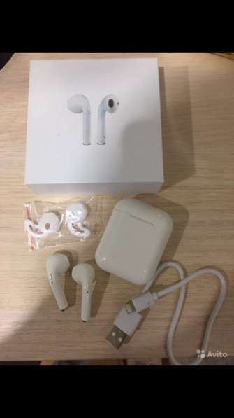 AirPods