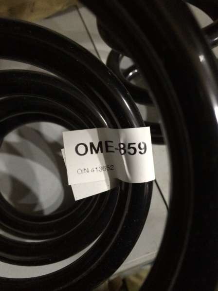 Пружины передние OME-859/2859 (Old Man Emu) для Toyota LC7x в фото 3