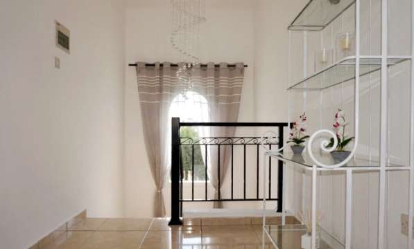 Вариант для ПМЖ на Кипре (ЕС) в Москве фото 150