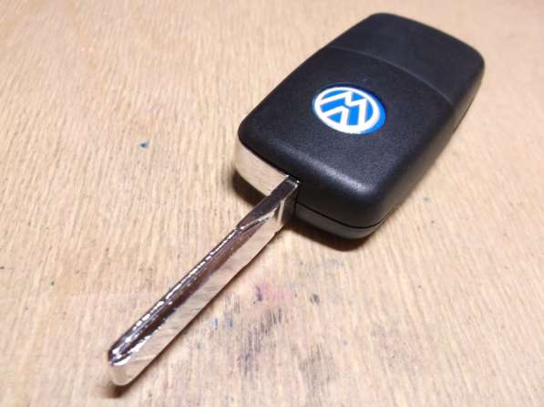 VW выкидной ключ 3 кнопки 1K0 959 753 G в Волжский фото 12