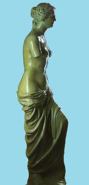 Скульптура Венеры Милосской в Волгограде