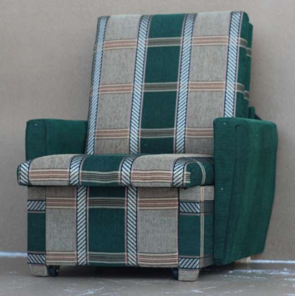 Выкатное кресло-кровать 60 см Комби шенилл+плюш
