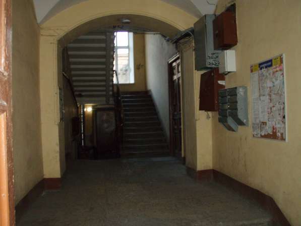 5-комнатная квартира у метро Лиговский проспект в Санкт-Петербурге