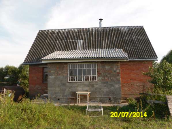 Продам новый кирпичный жилой дом в деревне на 20 сот. земли в Алексине