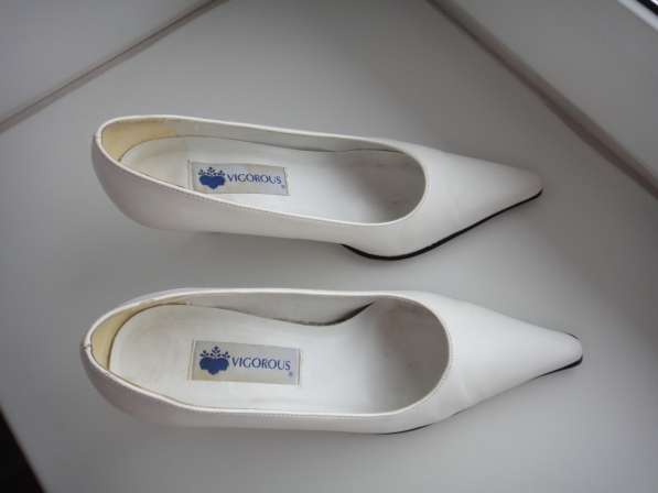 Туфли белые на шпильке размер 36,5 в Санкт-Петербурге фото 3