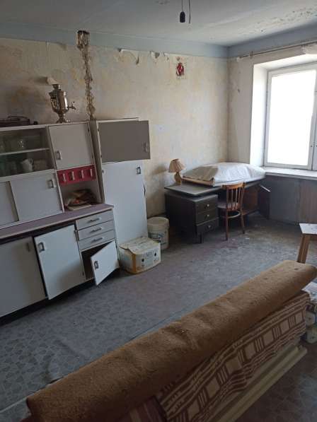 Продам комнату в общежитии в центре Еревана в 