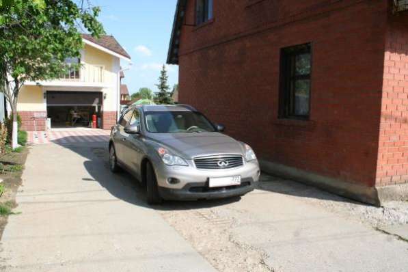 Infiniti EX35 Год выпуска 2008, продажав Москве