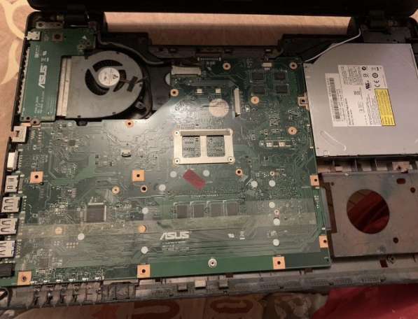Ноутбук ASUS x75vb в Санкт-Петербурге фото 6