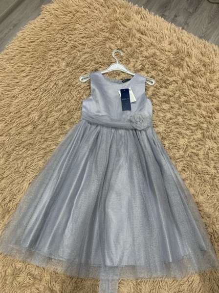 Продам платье на девочку