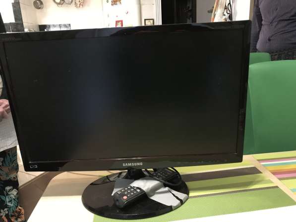 Телевизор SAMSUNG LT22B350 “22
