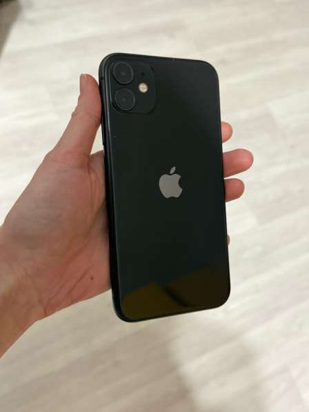 Продам айфон 11